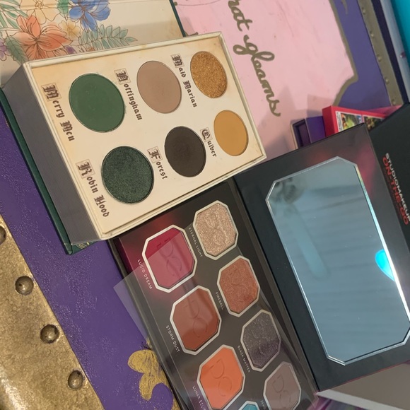 Huge makeup bundle high end - Picture 4 of 8